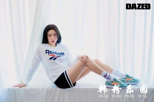 Yeri 露齿笑清纯美爆发 最新写真曝光