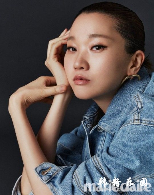 韩女模特张允珠 秀完美比例身材 拍杂志写真