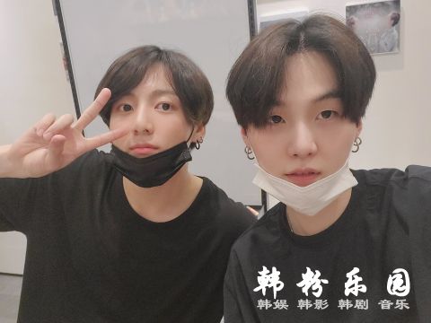 BTS防弹少年团柾国为日前梨泰院聚会道歉心情沉重