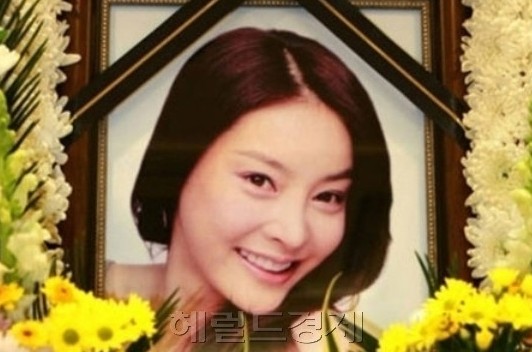 SBS公开张紫妍生前录音 首次曝光经纪合约